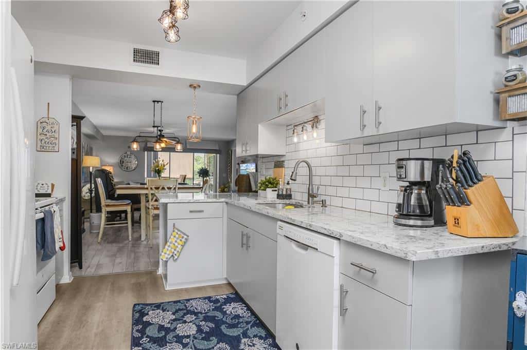 15475 Cedarwood Ln #203, Naples, photo 16