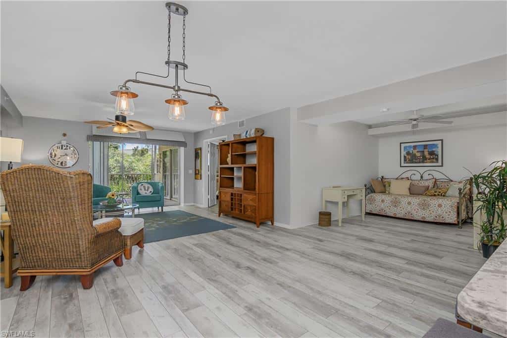 15475 Cedarwood Ln #203, Naples, photo 4