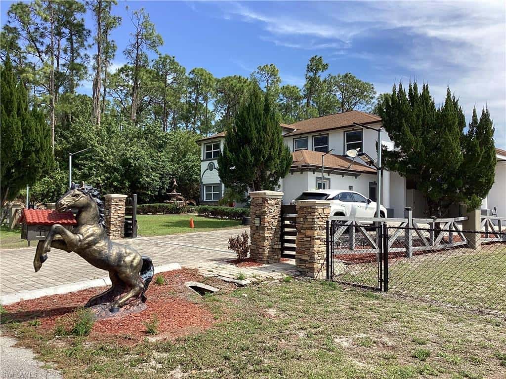 1702 Highland Ave, Lehigh Acres, photo 32