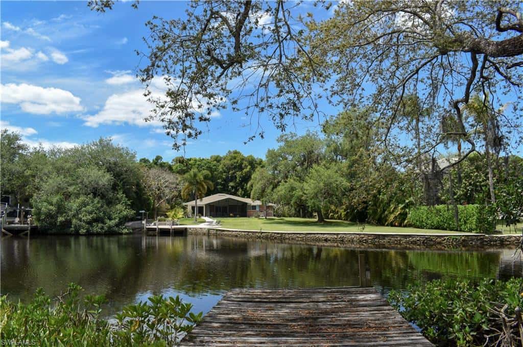 27213 Rio Vista Cir, Bonita Springs, photo 4