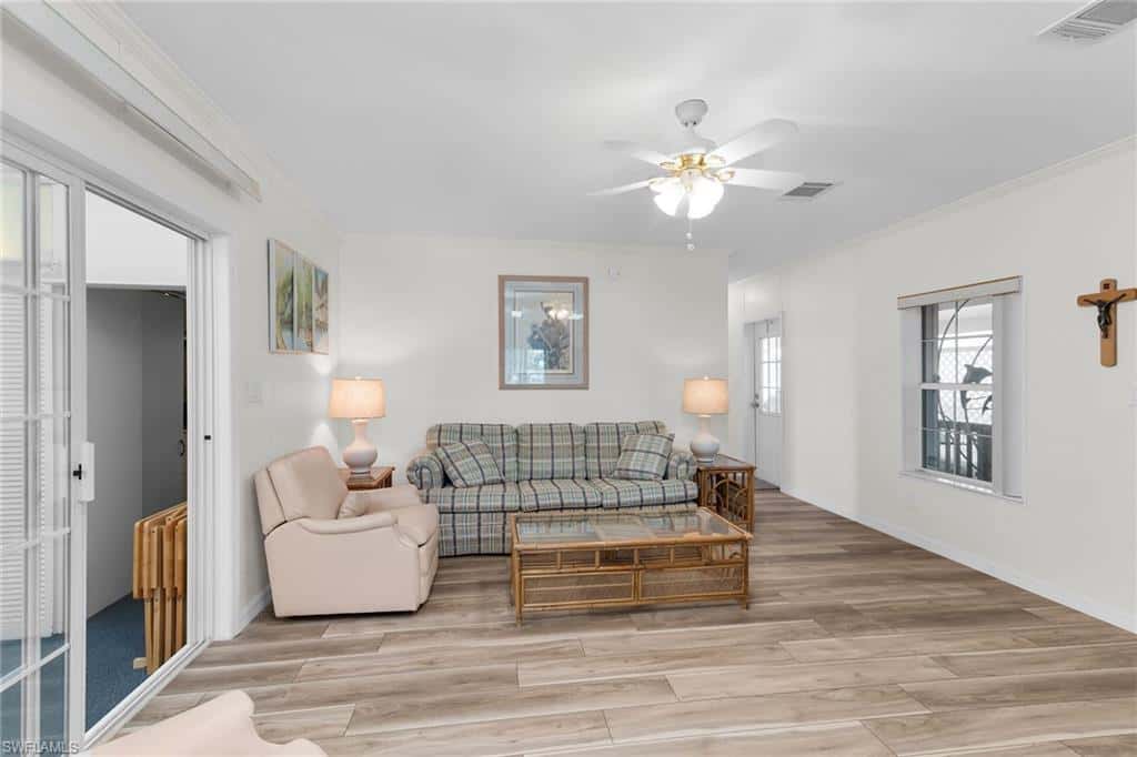 33 Monaco Ter, Naples, photo 5