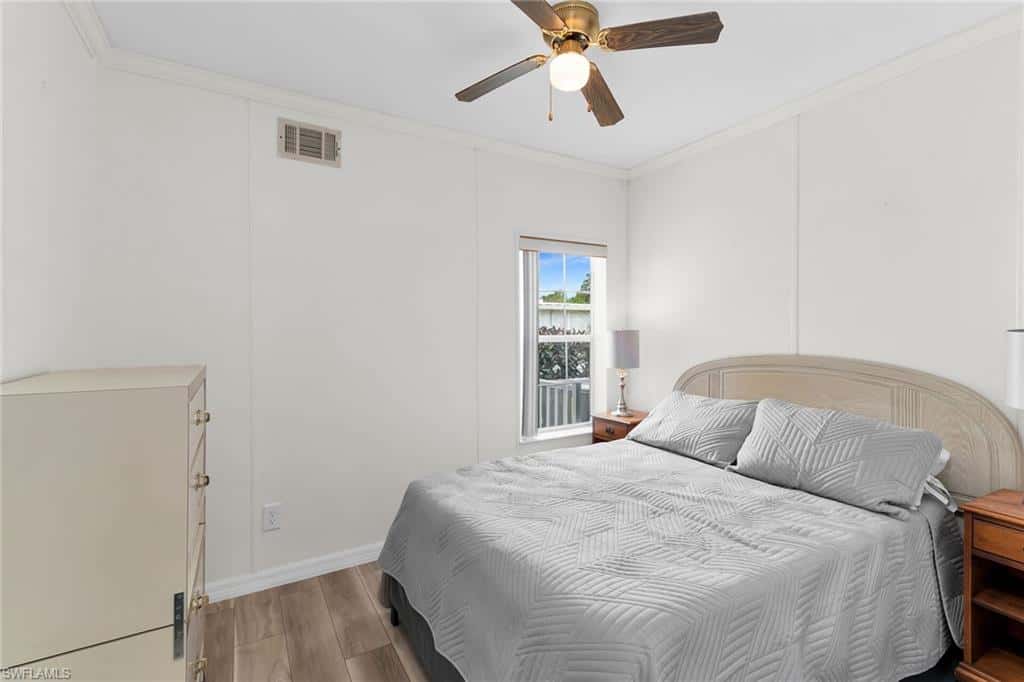 33 Monaco Ter, Naples, photo 18
