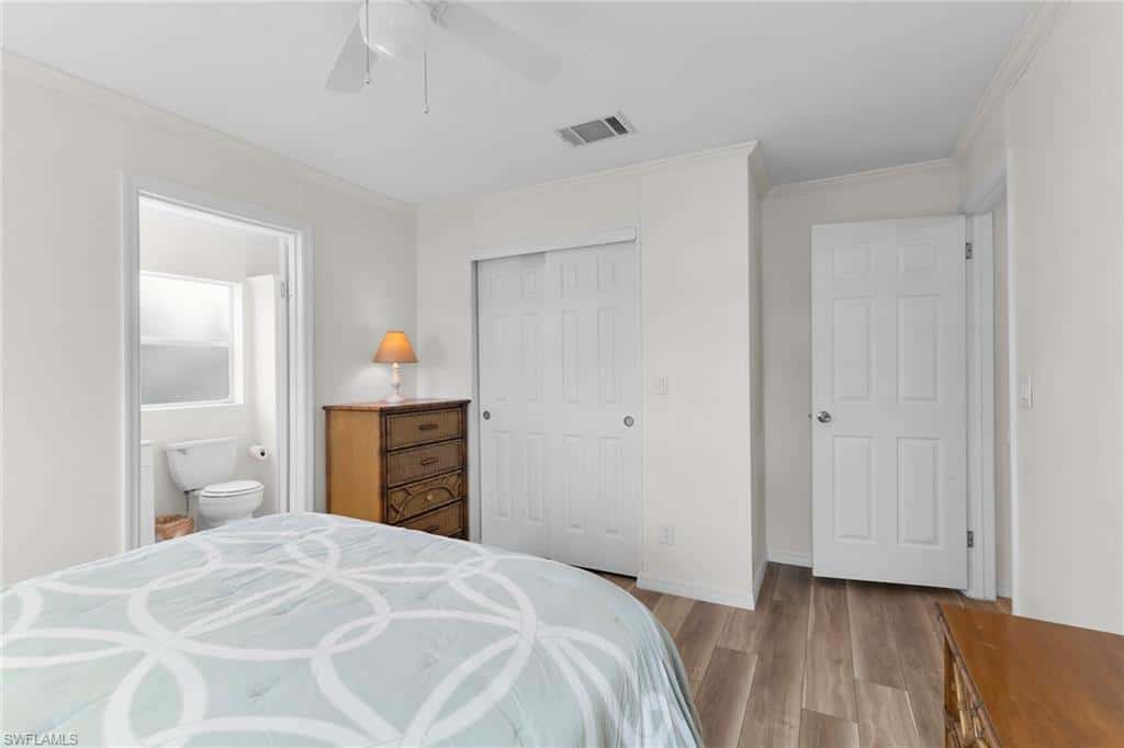 33 Monaco Ter, Naples, photo 15