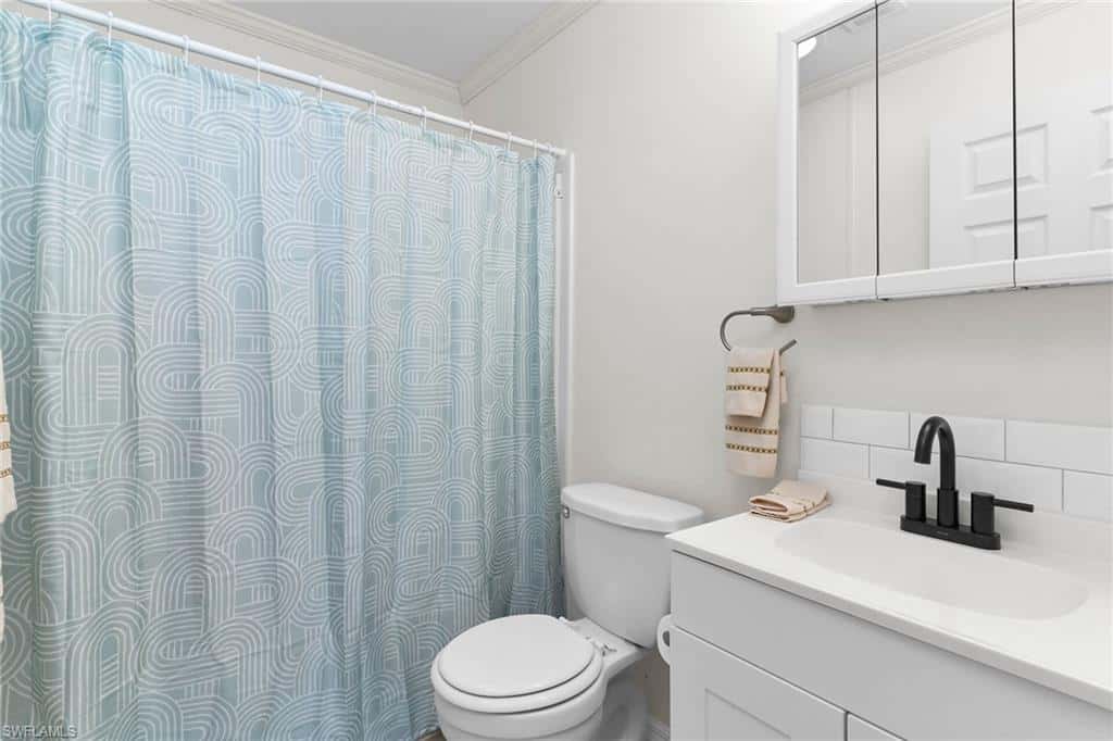 33 Monaco Ter, Naples, photo 19