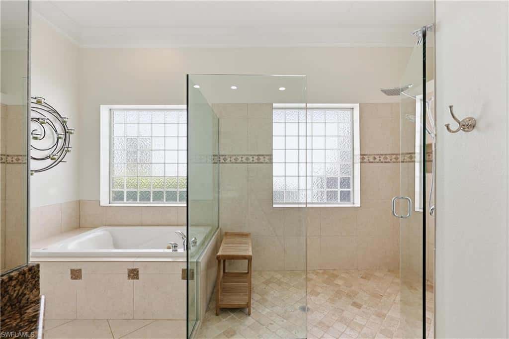 2844 Coco Lakes Dr, Naples, photo 12