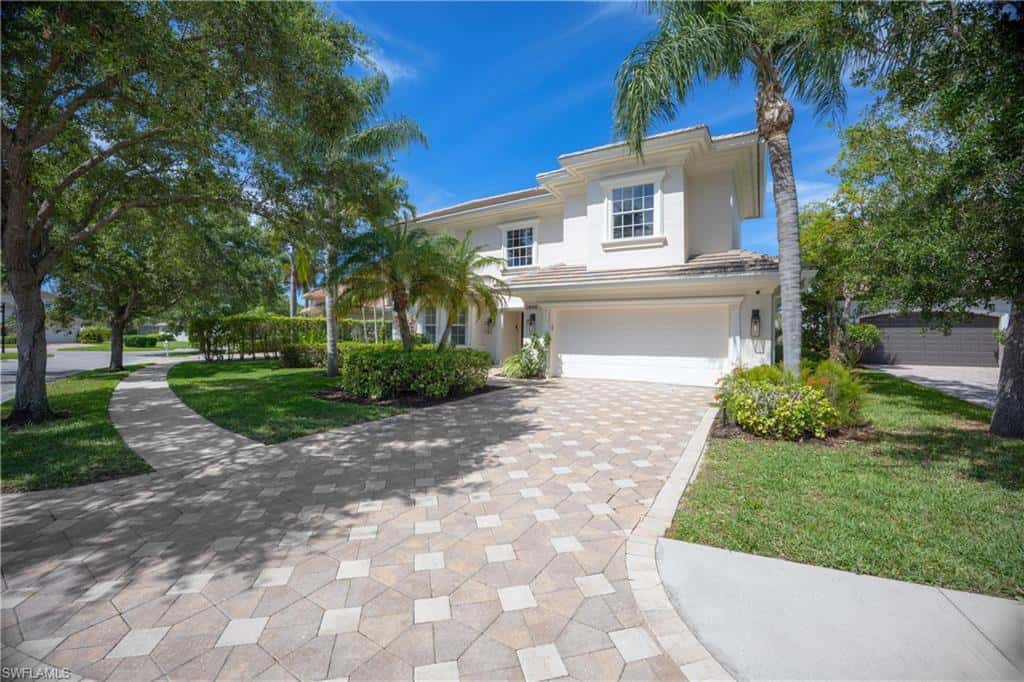 2844 Coco Lakes Dr, Naples, photo 36