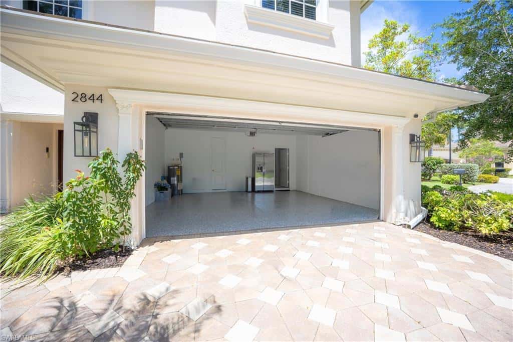2844 Coco Lakes Dr, Naples, photo 37