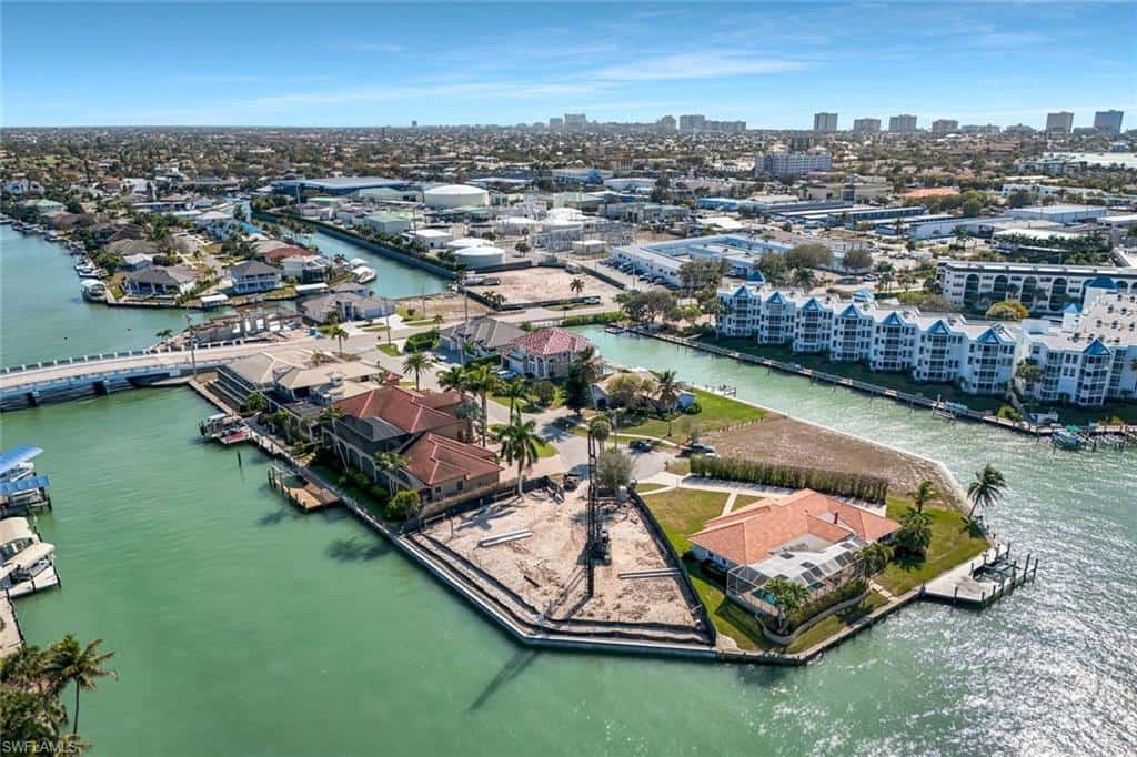1231 Redwood Ct, Marco Island, photo 10
