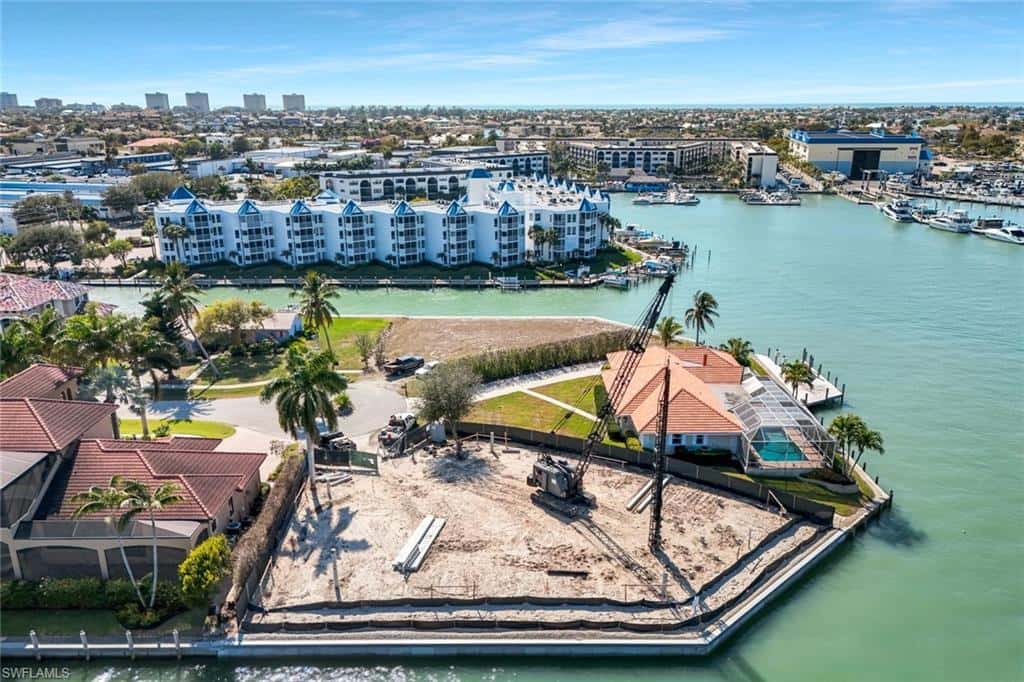 1231 Redwood Ct, Marco Island, photo 8