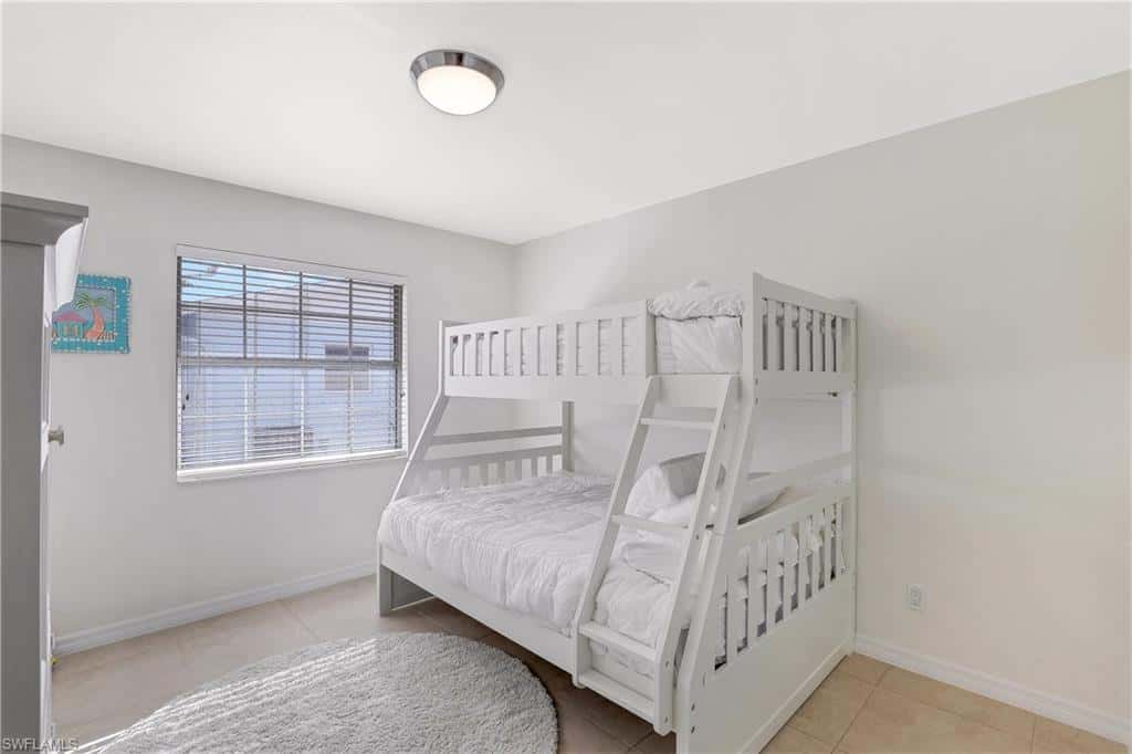 637 95th Ave, Naples, photo 21