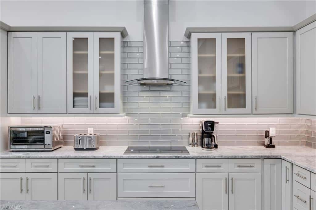 6423 Livingston Woods Ln, Naples, photo 6