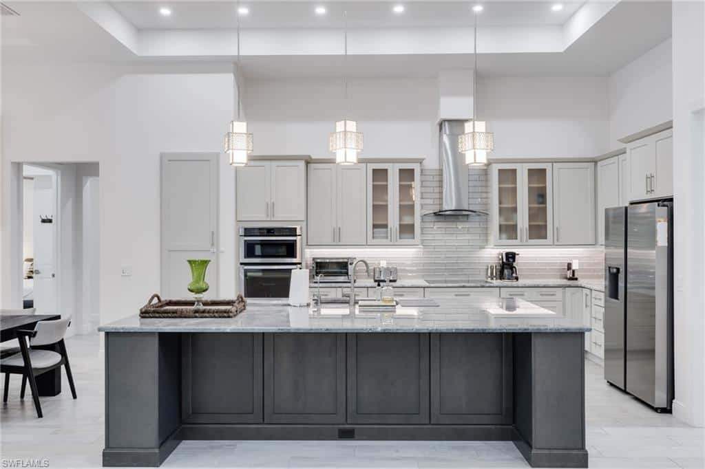 6423 Livingston Woods Ln, Naples, photo 7