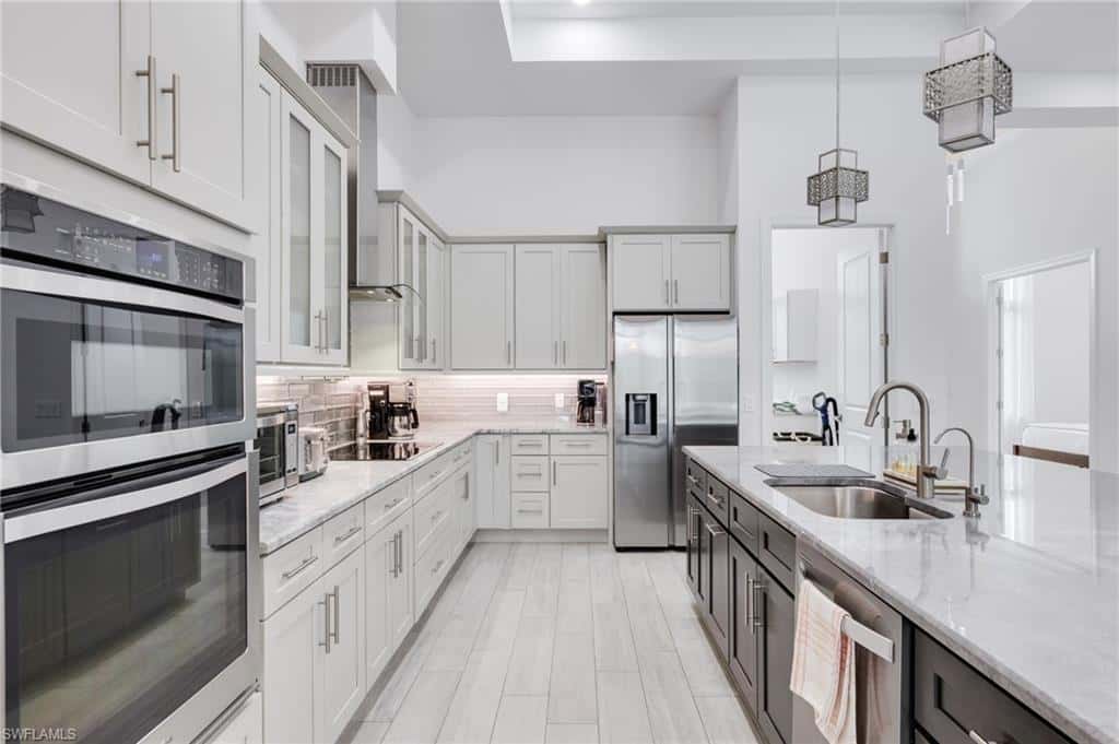 6423 Livingston Woods Ln, Naples, photo 18