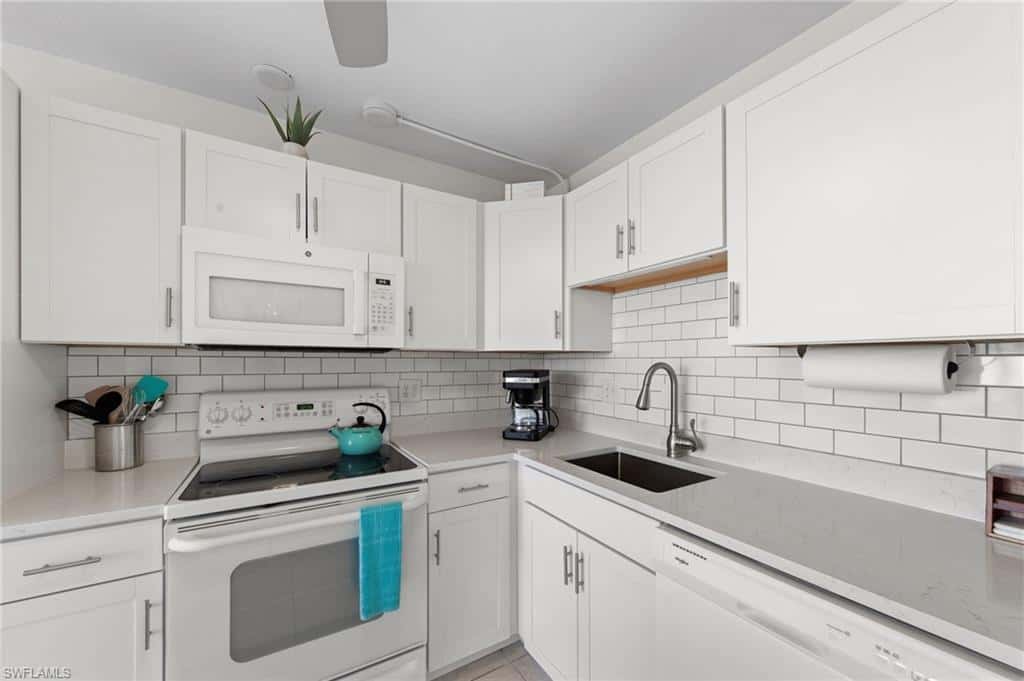 8701 Estero Blvd #507, Bonita Springs, photo 9