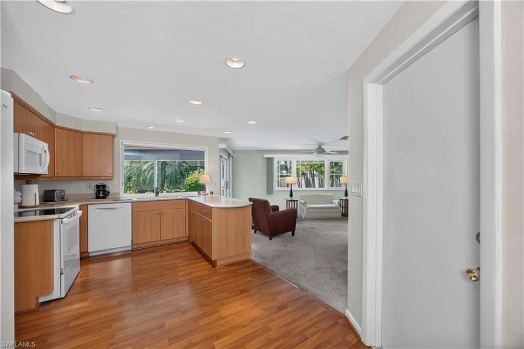 5148 Fairfield Dr, Fort Myers, photo 13