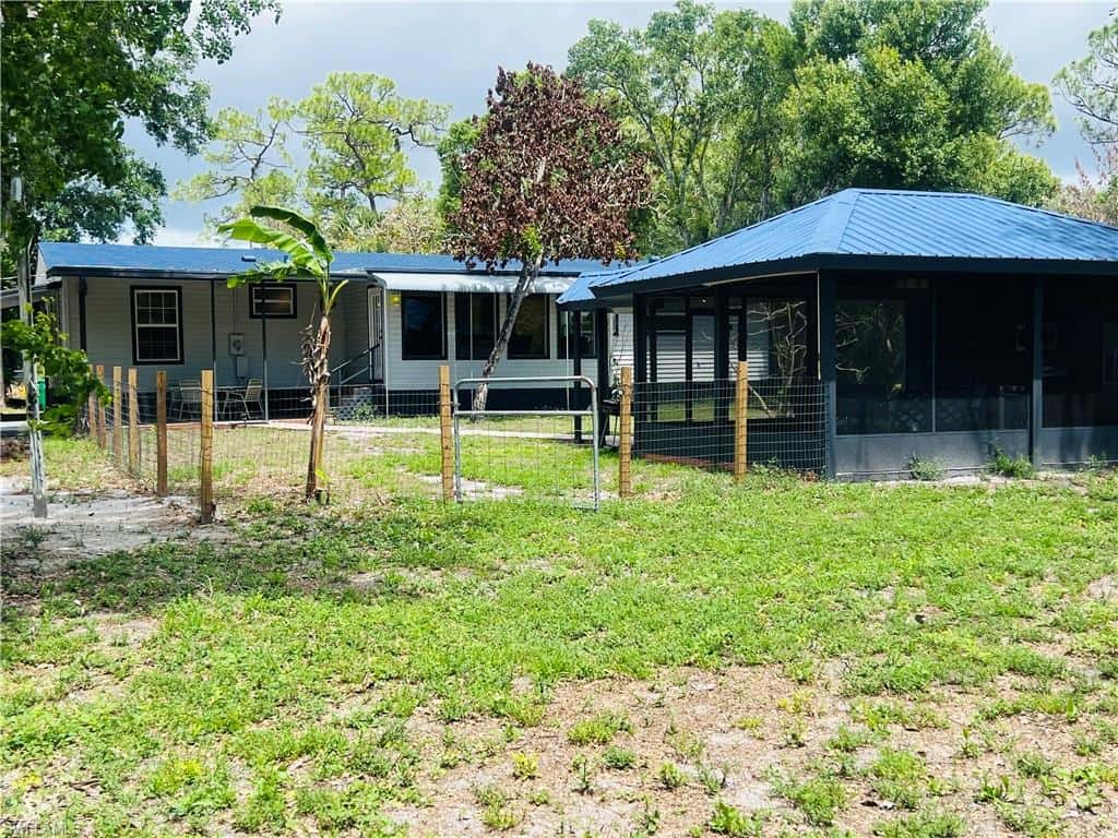 155 Evans Rd, Labelle, photo 20