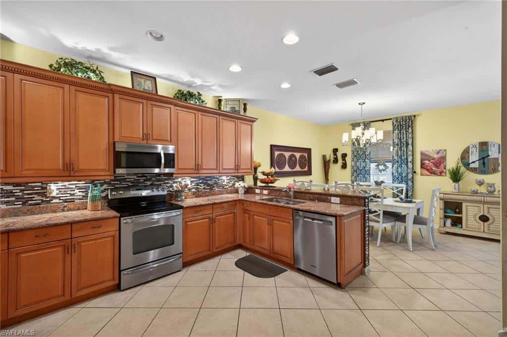 12416 Muddy Creek Ln, Fort Myers, photo 6