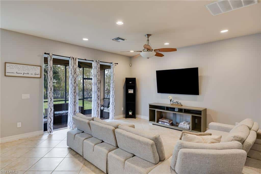 10519 Winged Elm Ln, Fort Myers, photo 11