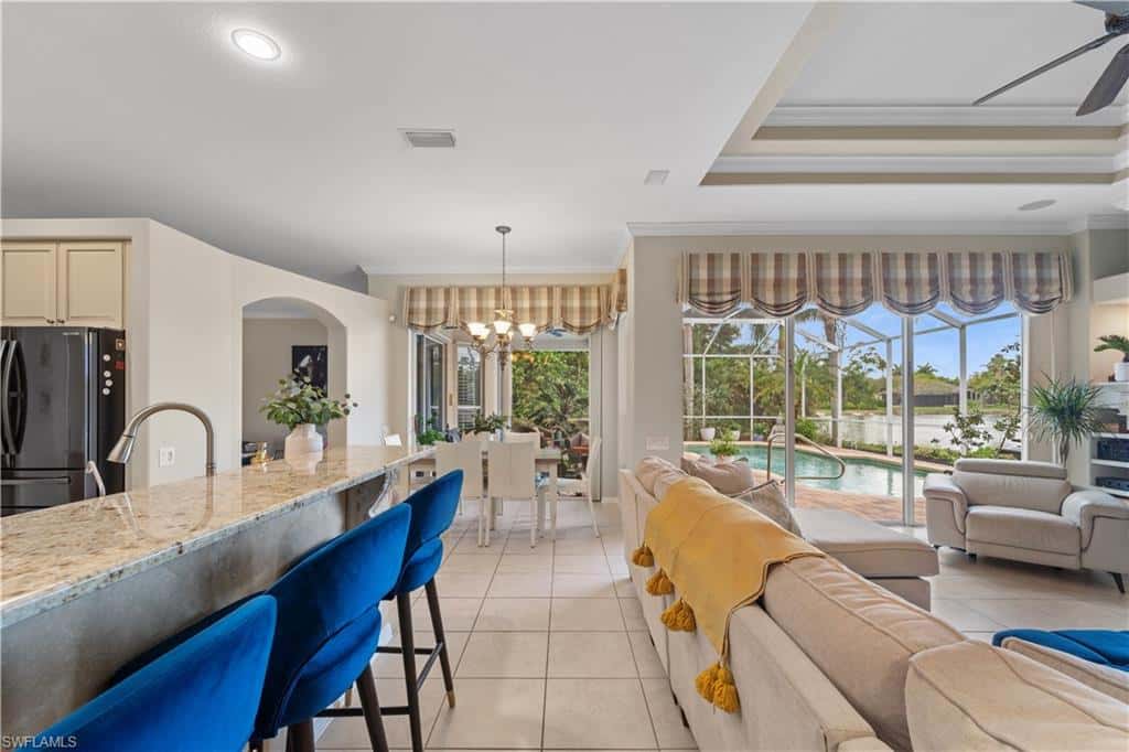7661 Knightwing Cir, Fort Myers, photo 19