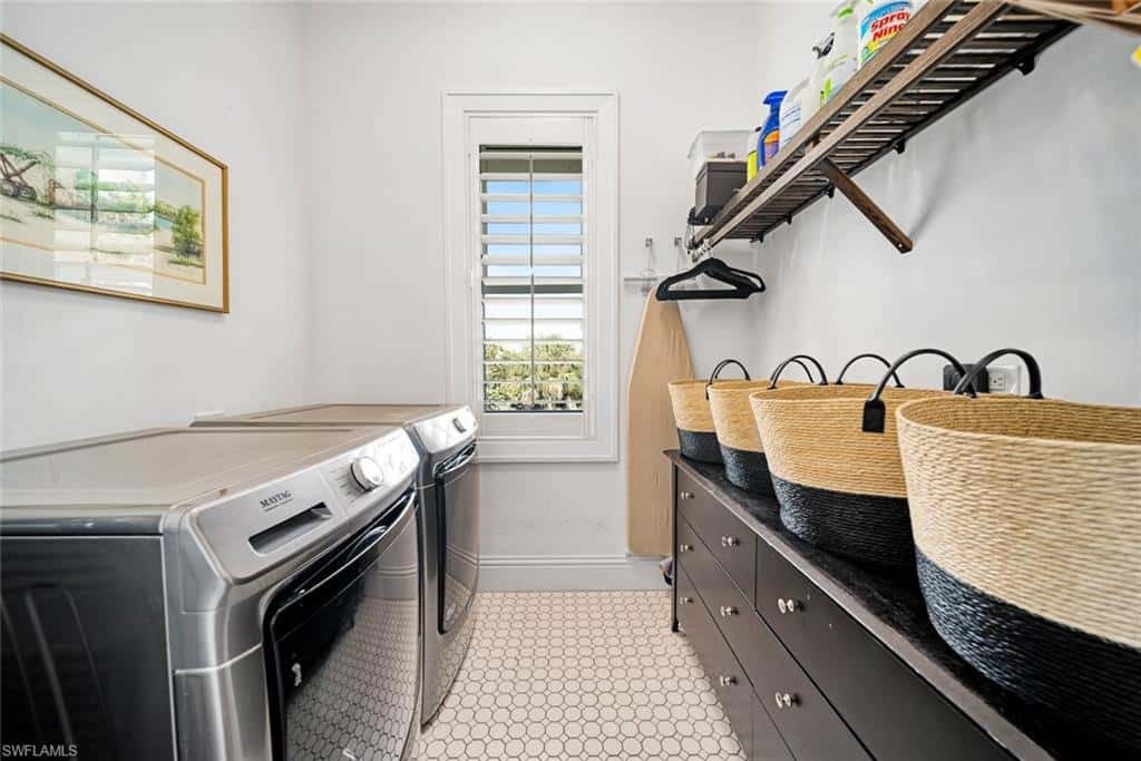 1428 Albatross Rd, Sanibel, photo 32
