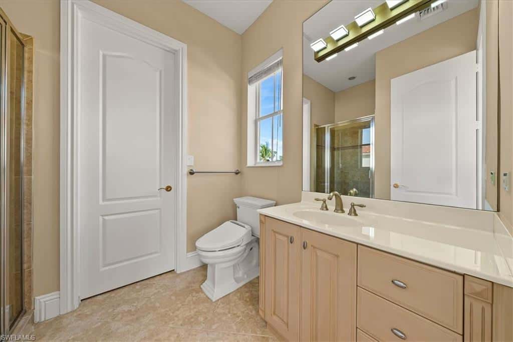 8593 Bellagio Dr, Naples, photo 26