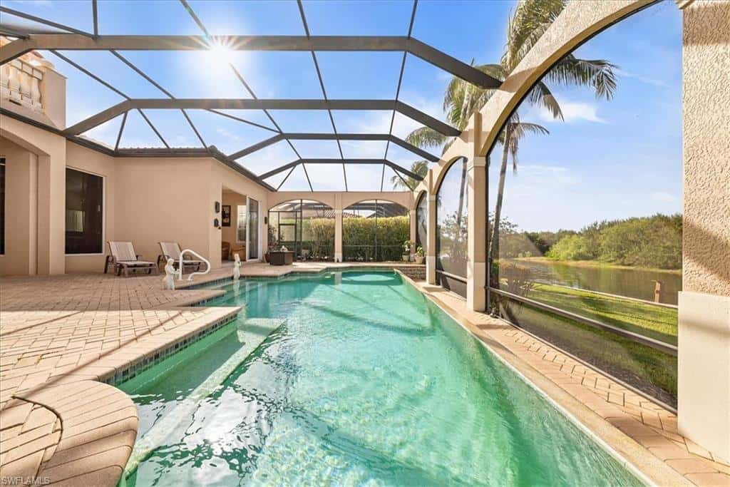 8593 Bellagio Dr, Naples, photo 36