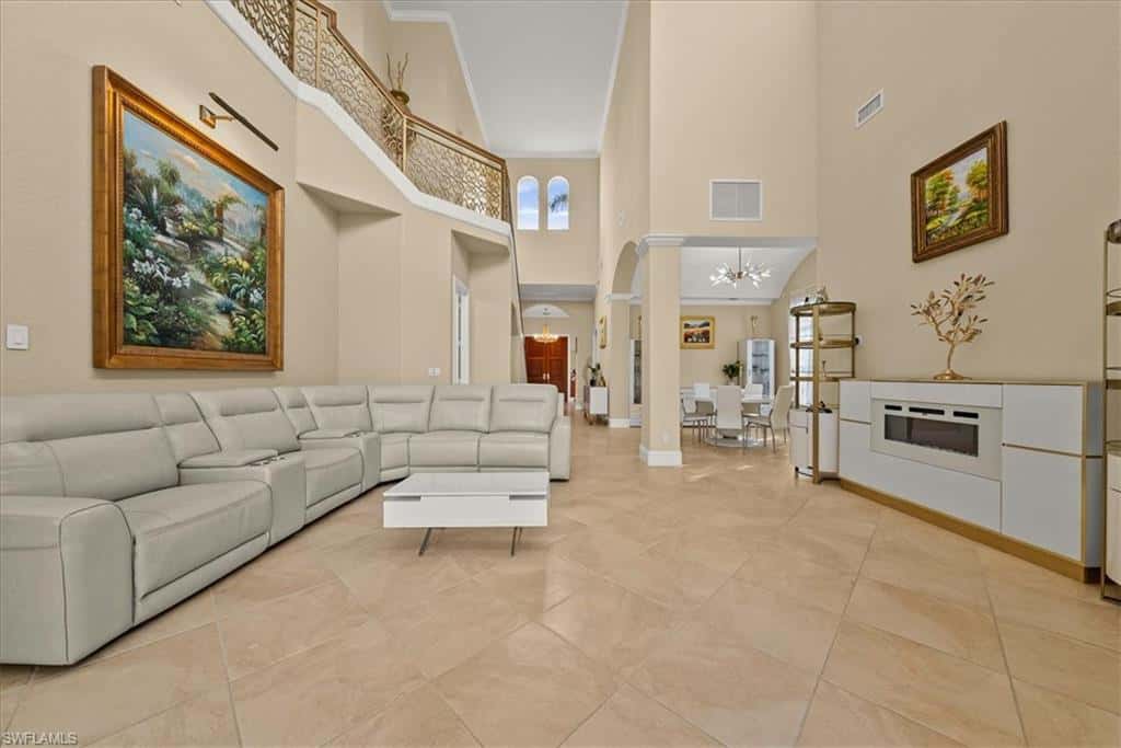 8593 Bellagio Dr, Naples, photo 20