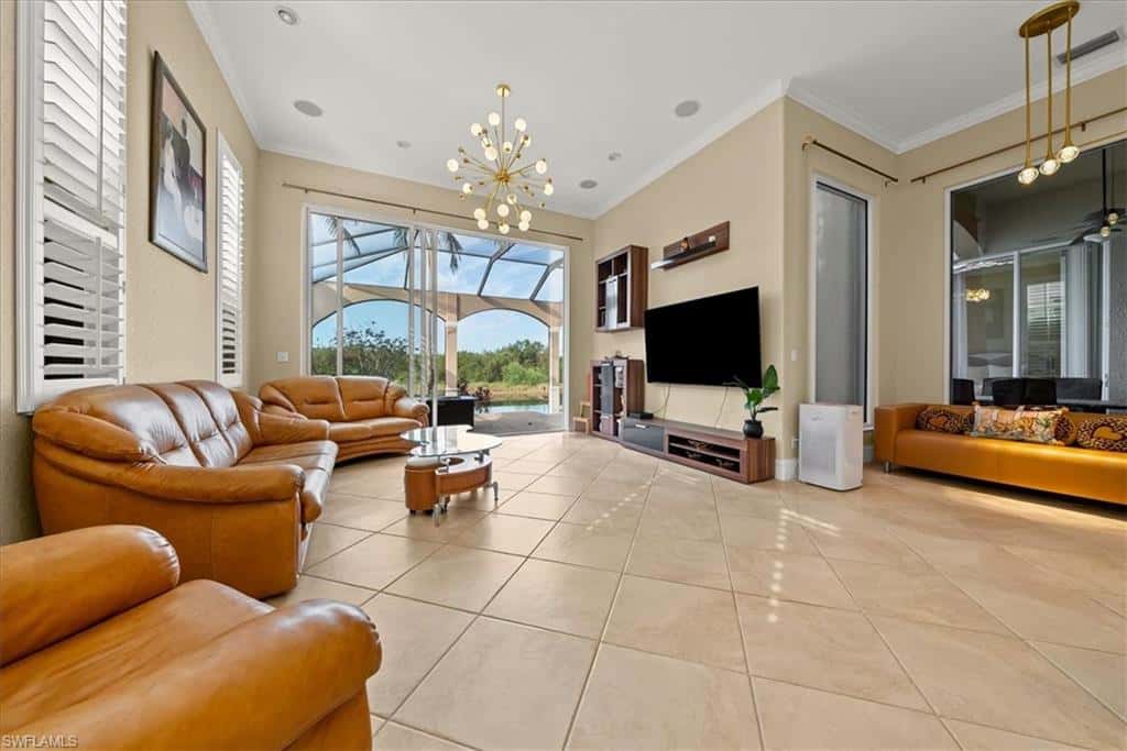 8593 Bellagio Dr, Naples, photo 14