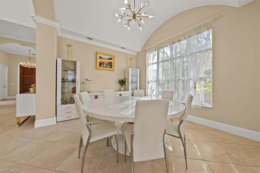 8593 Bellagio Dr, Naples, photo 8