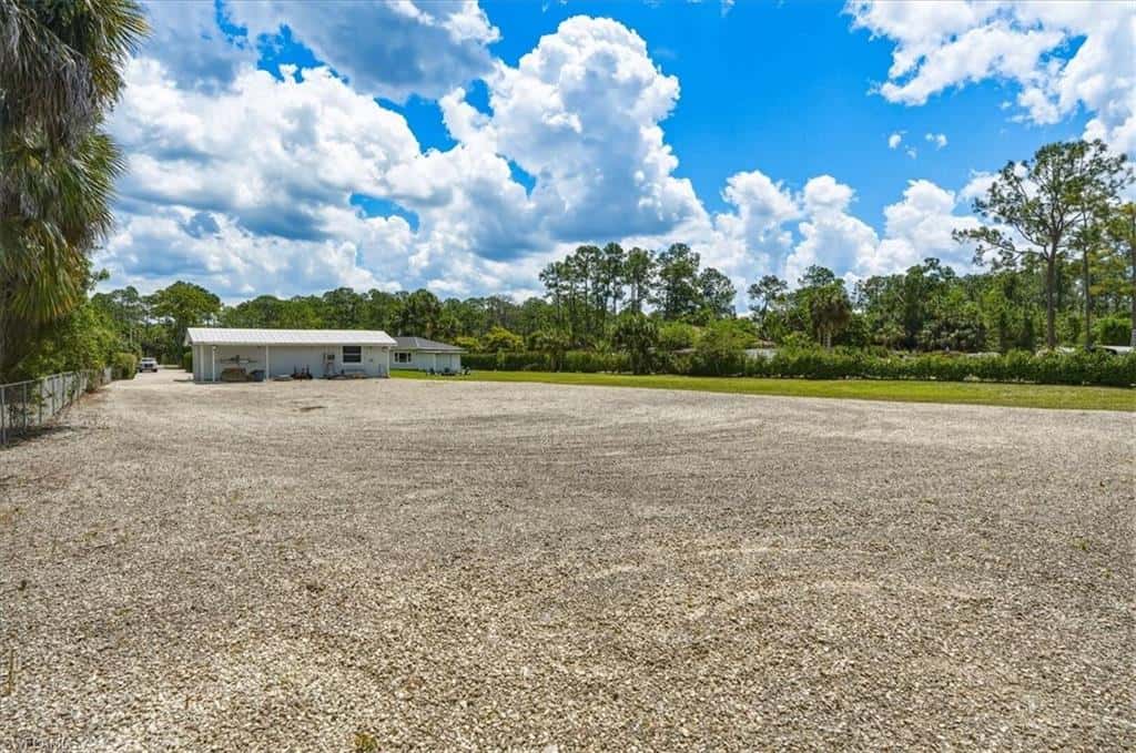 631 5th St, Naples, photo 44