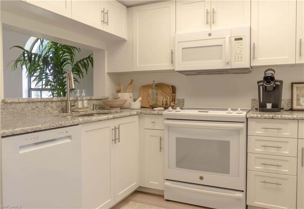 265 Deerwood Cir #10, Naples, photo 18