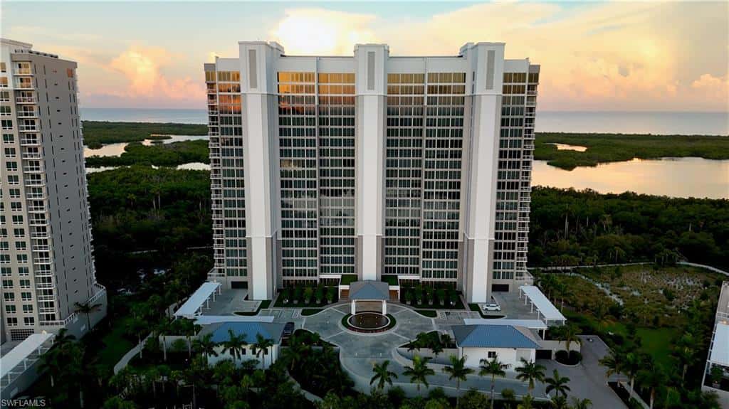 13925 Old Coast Rd #905, Naples, photo 34