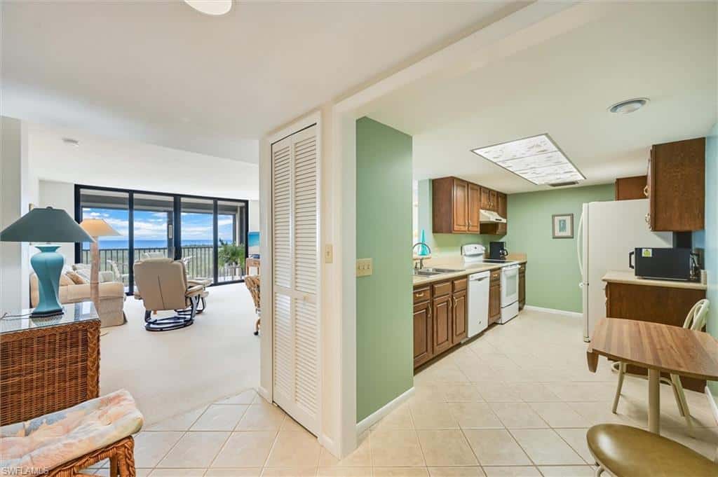 17 Bluebill Ave #803, Naples, photo 5
