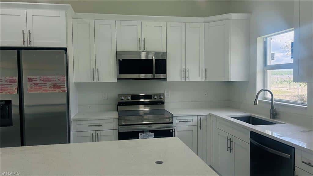 4668 47th Ave, Naples, photo 4