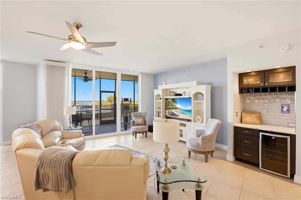 3313 Sunset Key Cir #105, Punta Gorda, photo 4