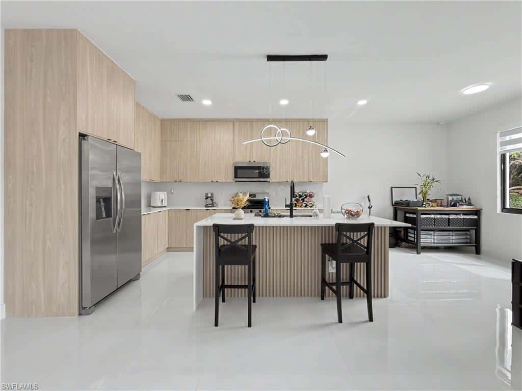 402 Thompson Ave, Lehigh Acres, photo 11