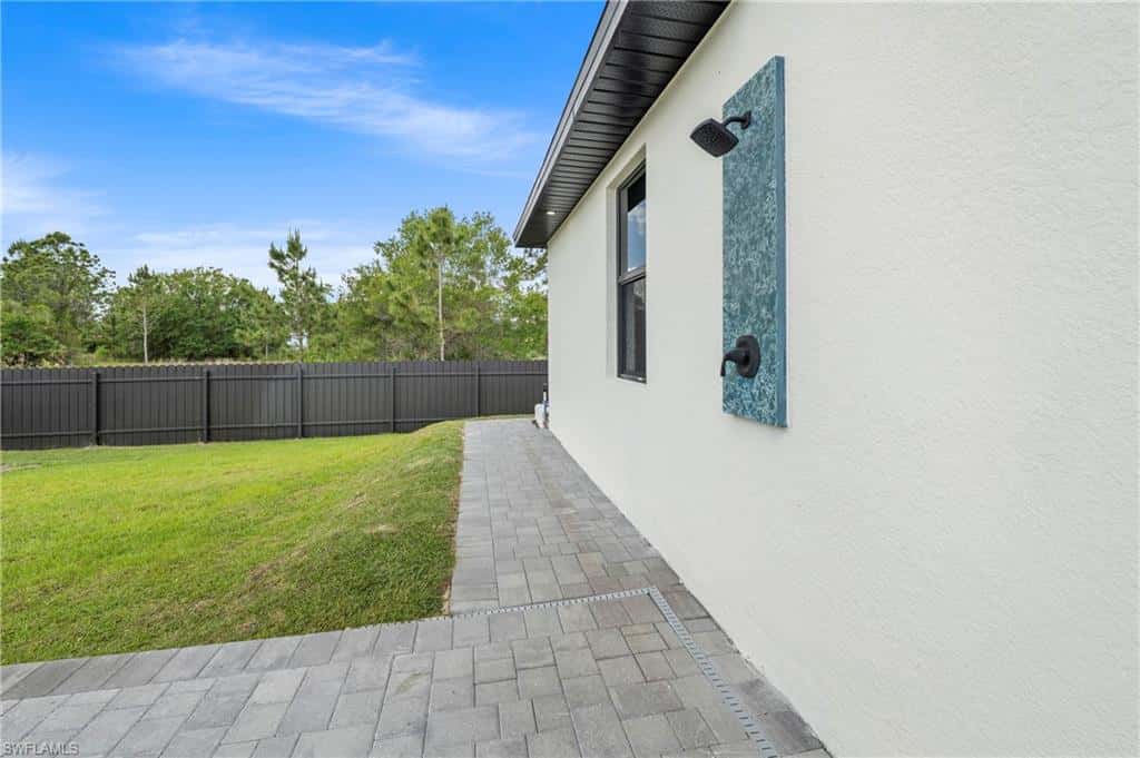 764 Clancy St, Lehigh Acres, photo 34