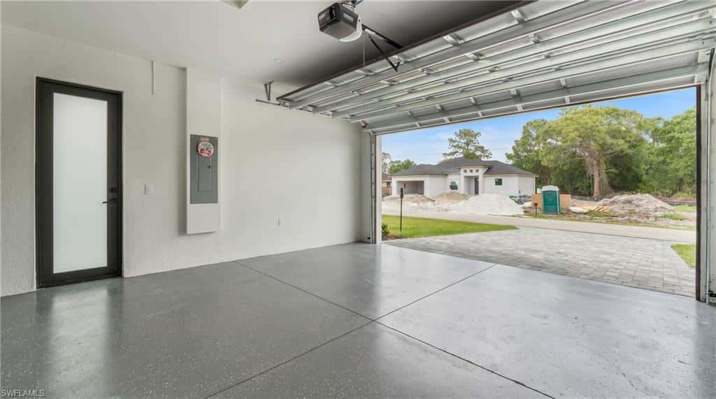 764 Clancy St, Lehigh Acres, photo 33