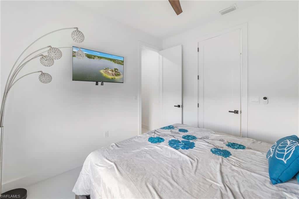 764 Clancy St, Lehigh Acres, photo 21