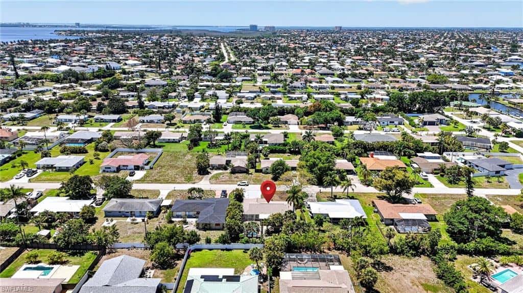5217 Elm Ct, Cape Coral, photo 37