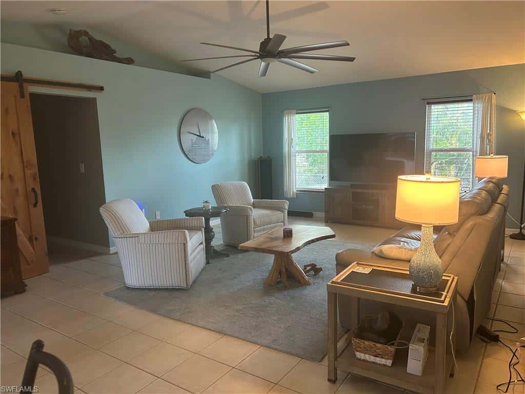 12341 Marlin Rd, Bokeelia, photo 6