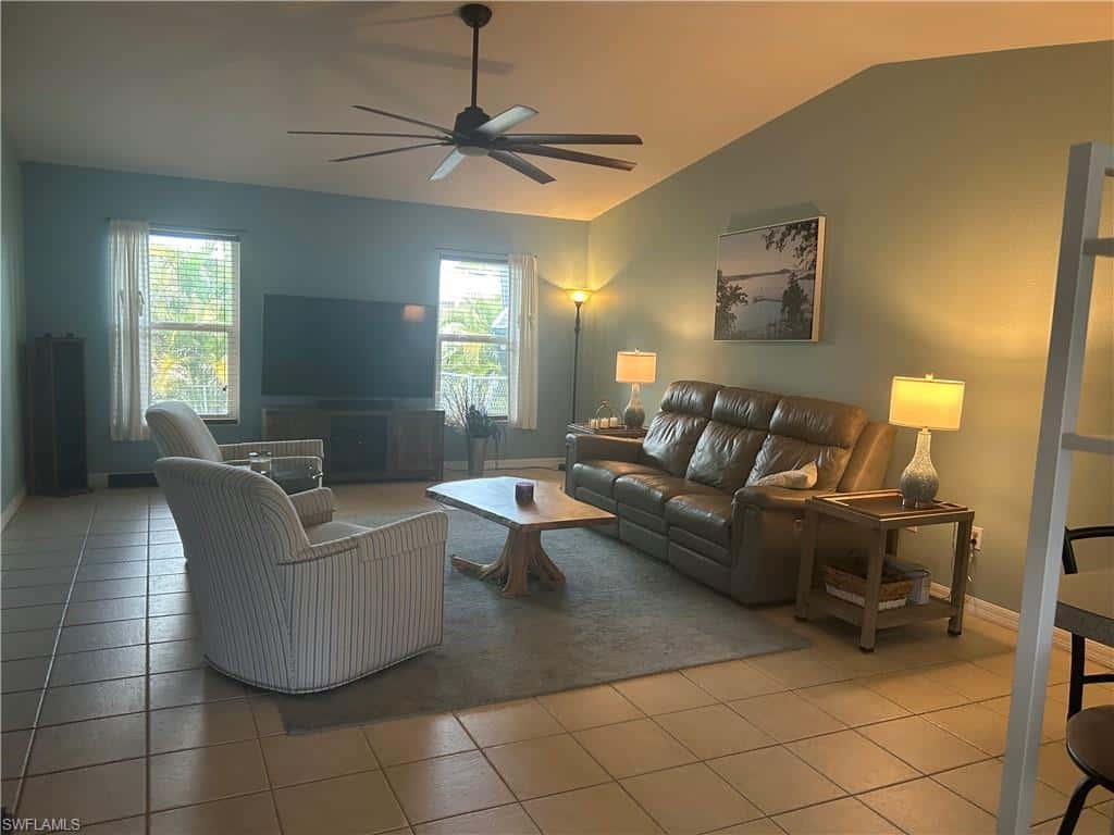 12341 Marlin Rd, Bokeelia, photo 5