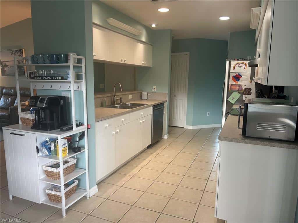 12341 Marlin Rd, Bokeelia, photo 8