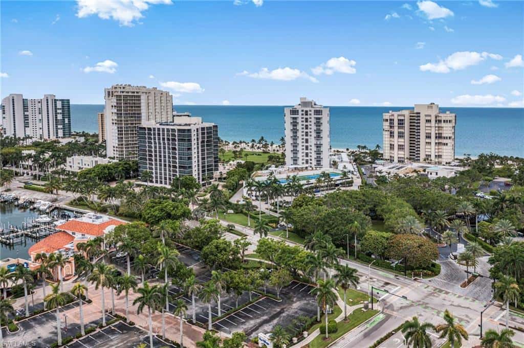 4041 Gulf Shore Blvd #1807, Naples, photo 5