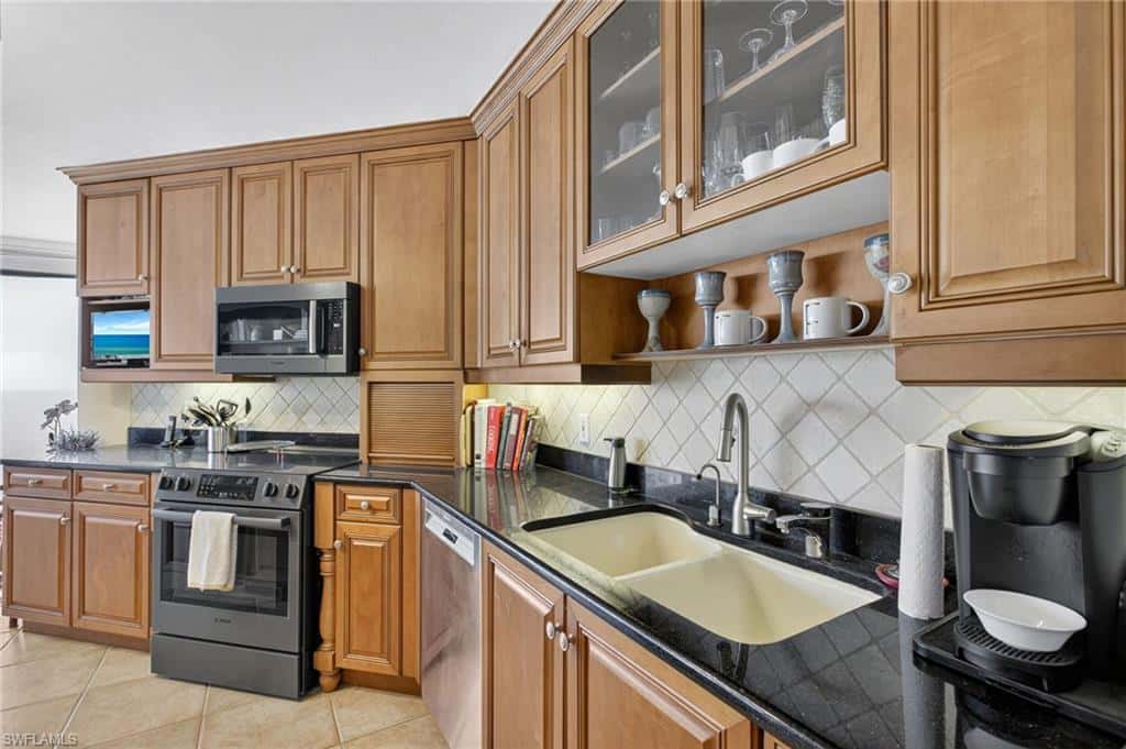 4041 Gulf Shore Blvd #1807, Naples, photo 9