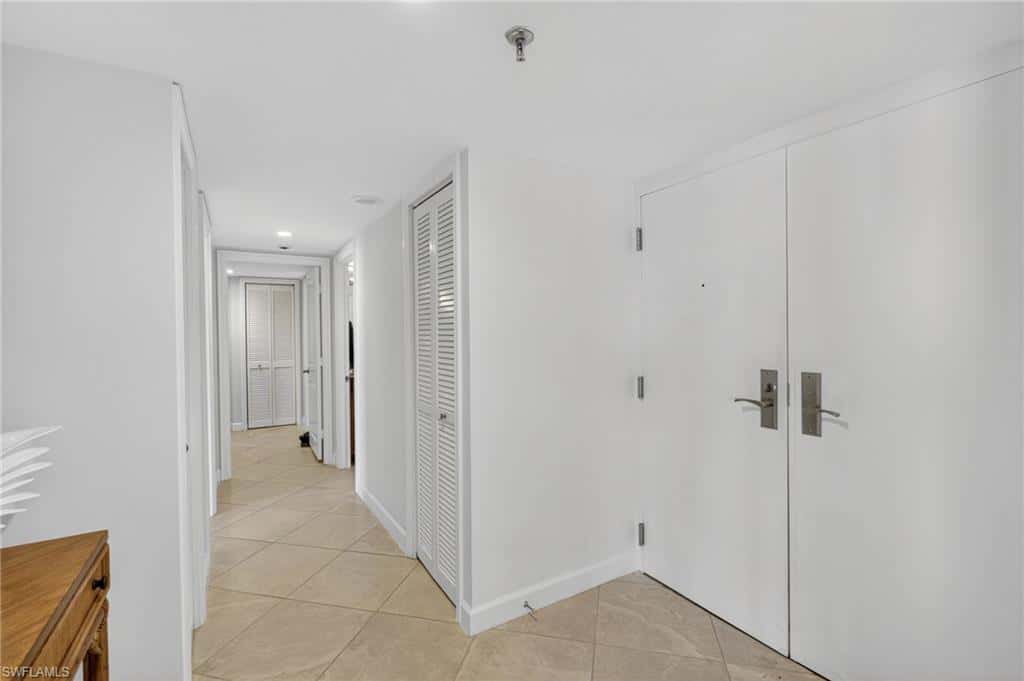 4041 Gulf Shore Blvd #1807, Naples, photo 34
