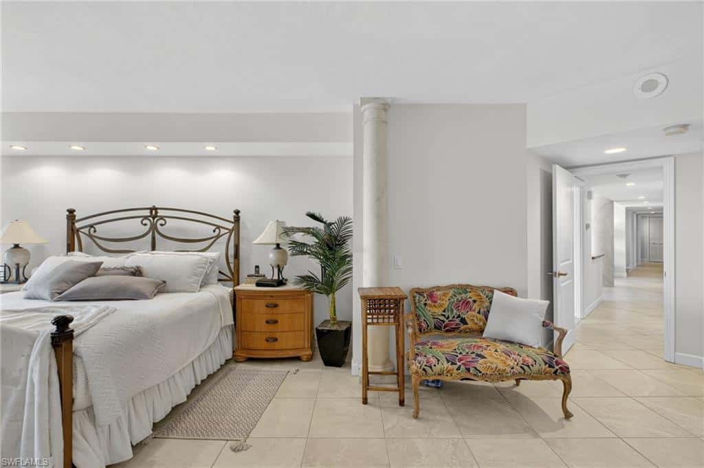 4041 Gulf Shore Blvd #1807, Naples, photo 18