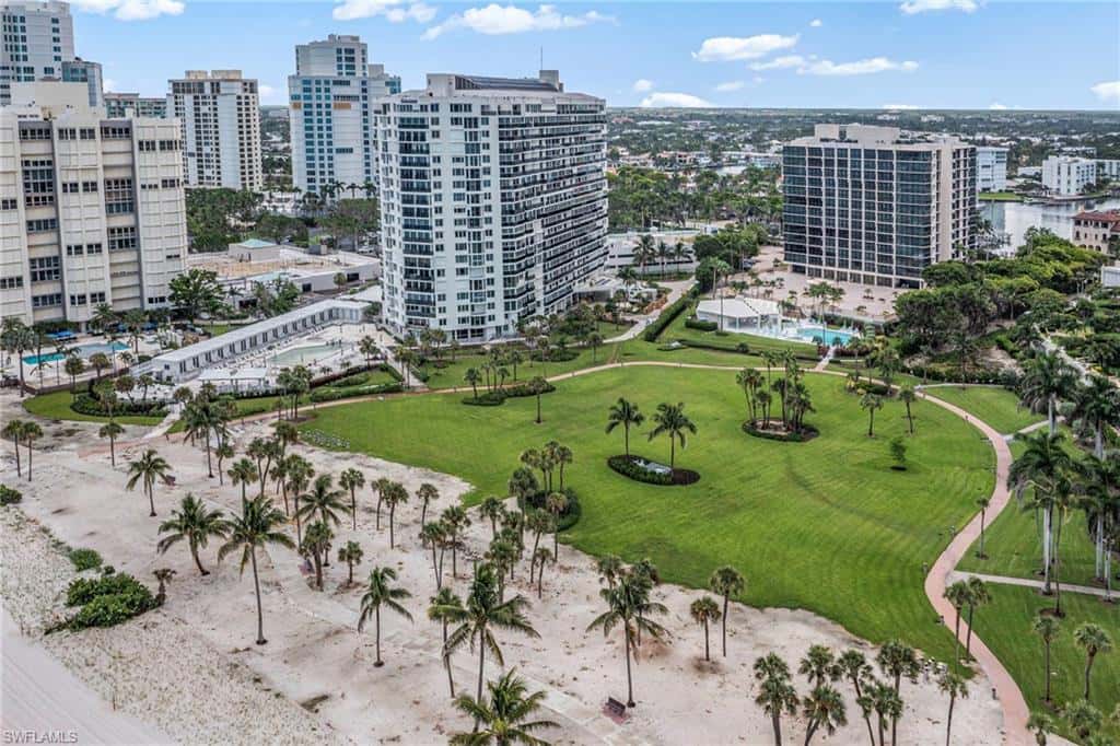 4041 Gulf Shore Blvd #1807, Naples, photo 4