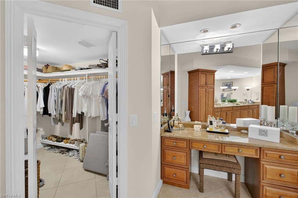4041 Gulf Shore Blvd #1807, Naples, photo 25