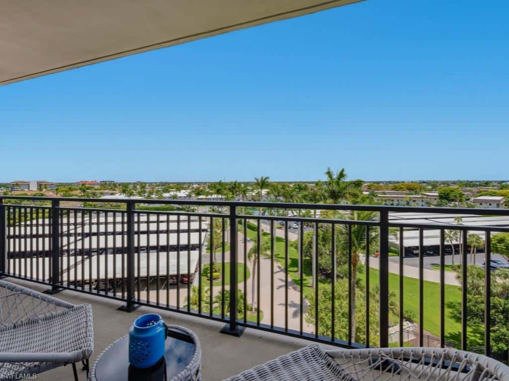 180 Seaview Ct #706, Marco Island, photo 4